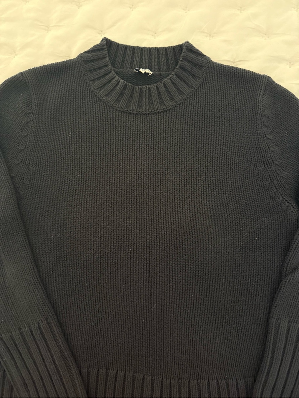 Classic Women’s KULE Black Crewneck Sweater